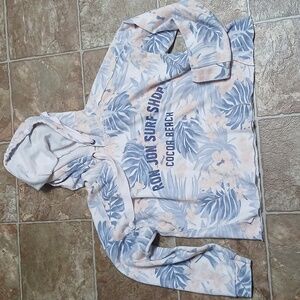 GUC Ron Jon Surf Shop Cocoa Beach cropped Hawaiian design size small